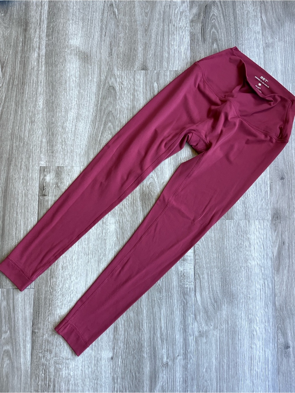 Set Active Outfit Small - Picture 4 of 5